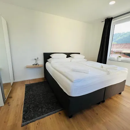 Avsenik Gostinjska kuća 3*