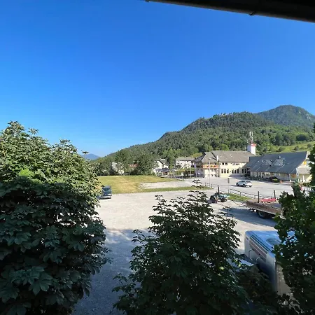 Gostinjska kuća Avsenik