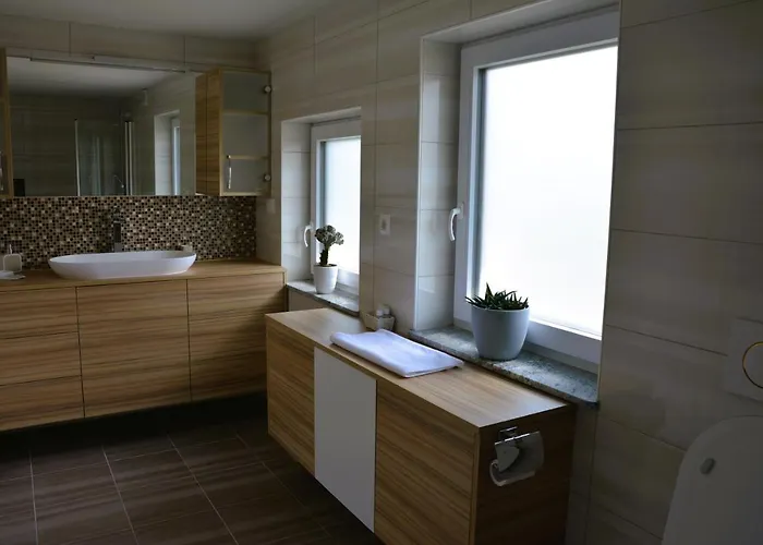 Avsenik Pensionat 3*