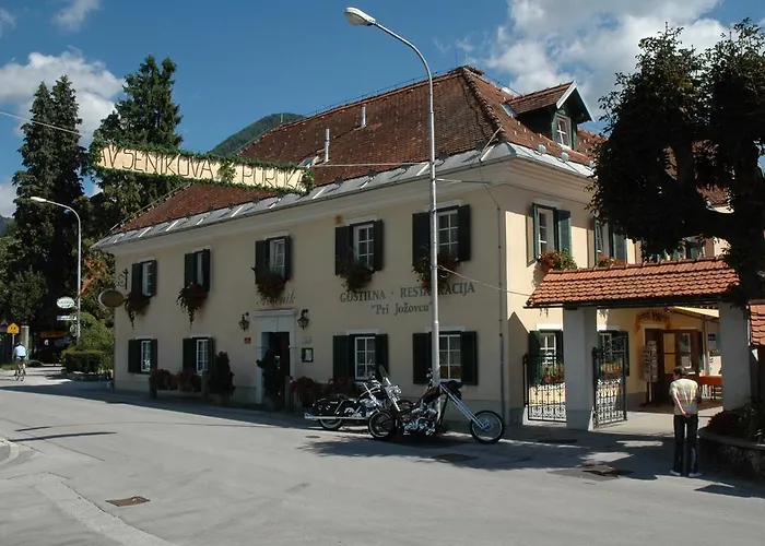 Avsenik 3* Begunje na Gorenjskem